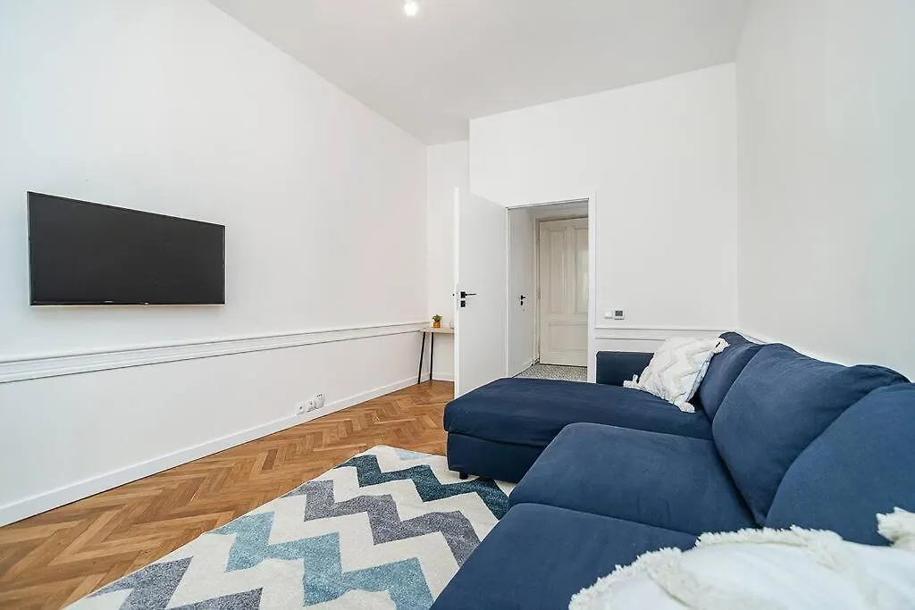 Cozy Apartment In Hipster Area Prague